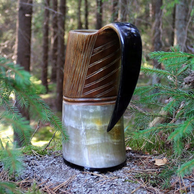 Jarl's Horn Mug, Carved