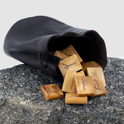 Runuppsättning, Äldre Futhark