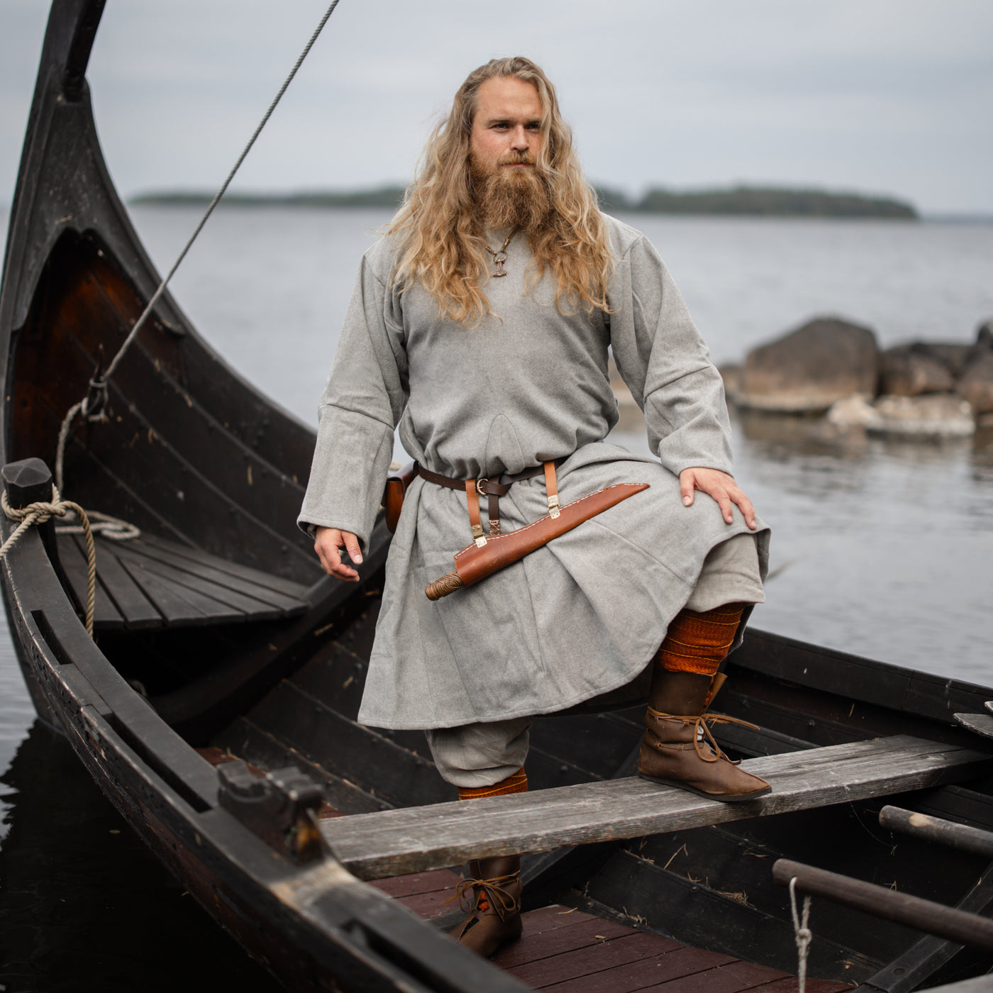 Viking Kyrtill i ylle, Kragelund, Grå