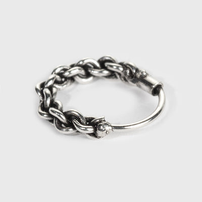 Näsring i silver, flätad design med oxiderad finish