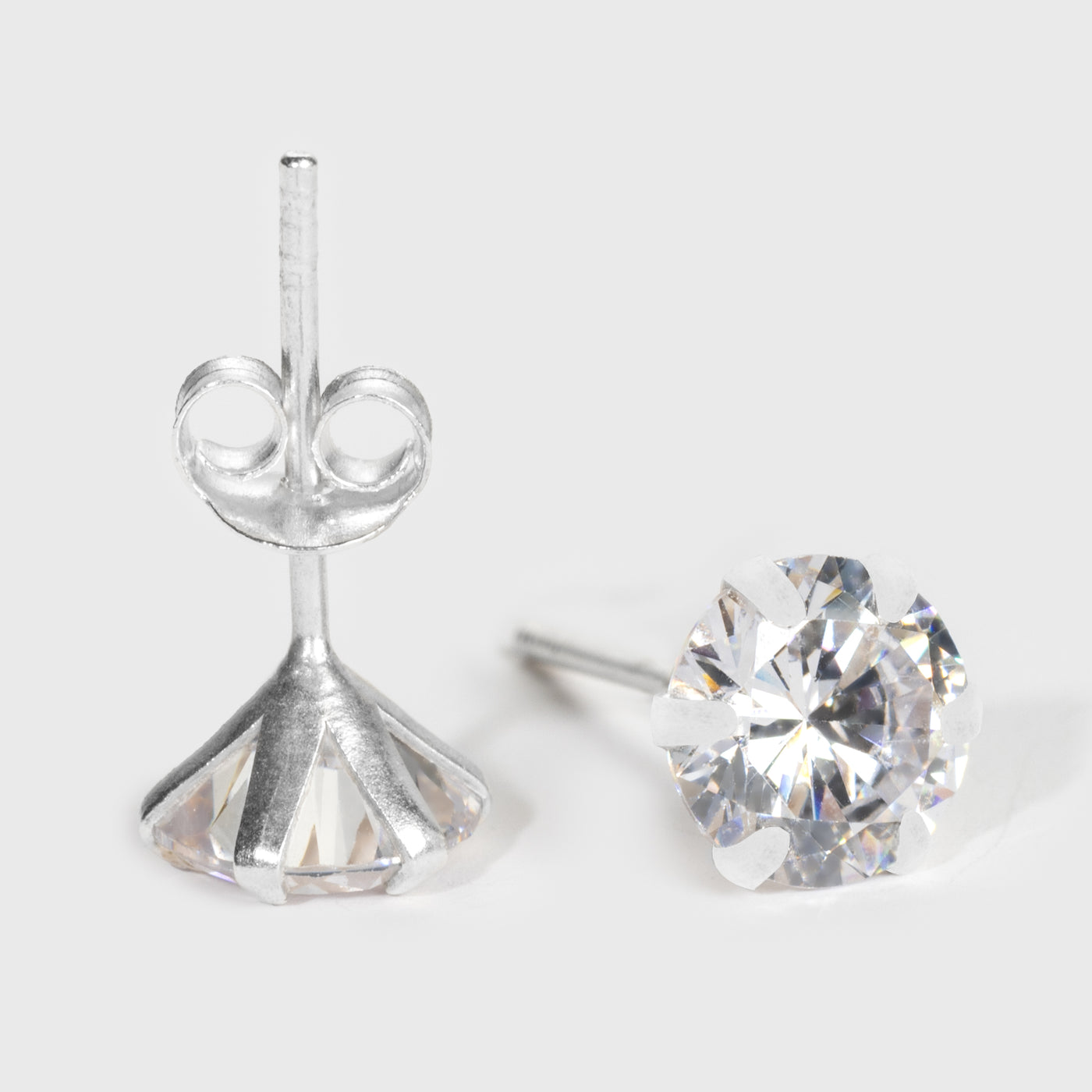Klar Zirkon och Silver Stiftörhängen