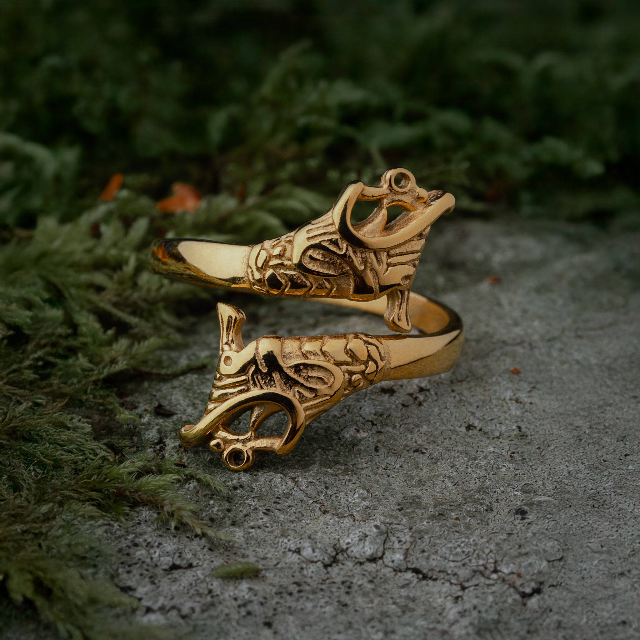 Lindorm Ring, Guldpläterad – Grimfrost Intl