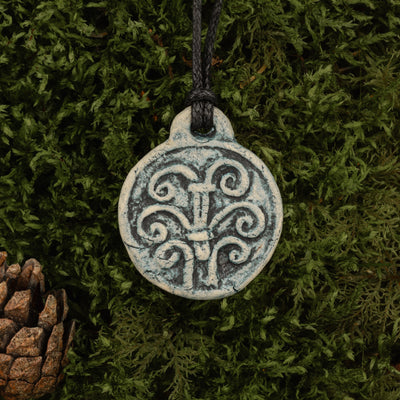 Yggdrasil, Hänge i Keramik