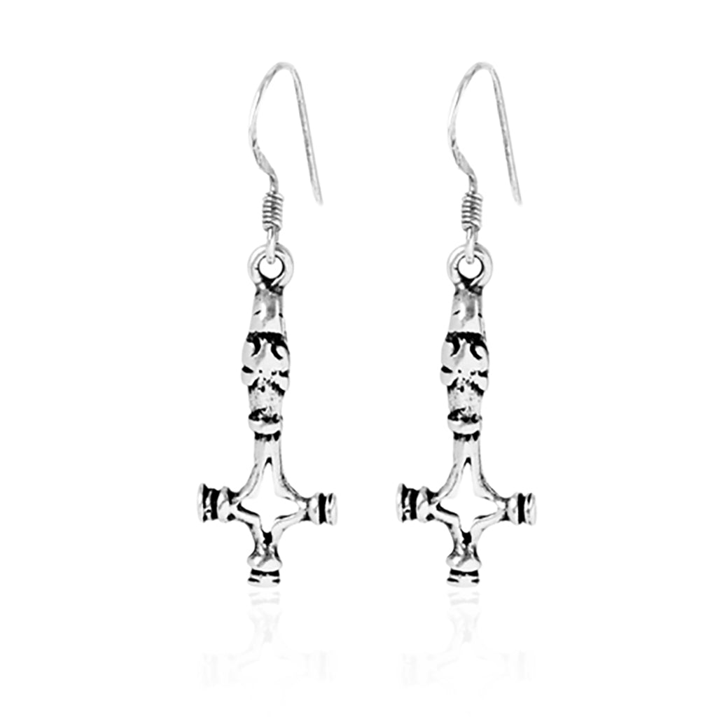 Wolf Hammer Earrings, Silver